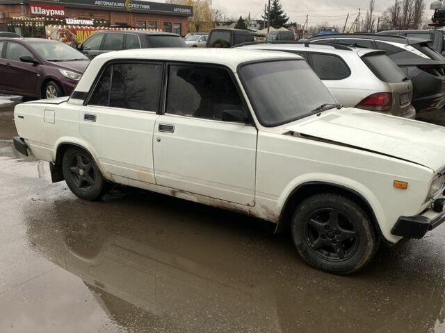 Білий ВАЗ 2105, об'ємом двигуна 1.5 л та пробігом 150 тис. км за 614 $, фото 1 на Automoto.ua