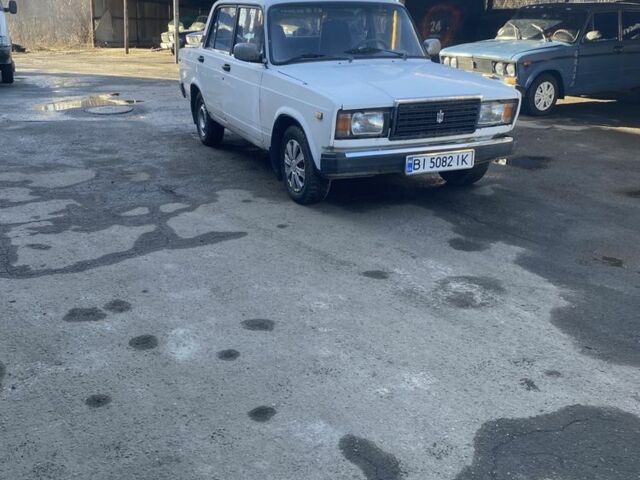 Білий ВАЗ 2105, об'ємом двигуна 1.5 л та пробігом 250 тис. км за 799 $, фото 1 на Automoto.ua