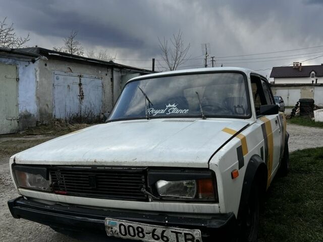 Білий ВАЗ 2105, об'ємом двигуна 1.6 л та пробігом 5 тис. км за 350 $, фото 1 на Automoto.ua