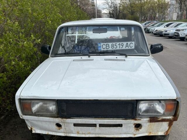 Білий ВАЗ 2105, об'ємом двигуна 1.45 л та пробігом 160 тис. км за 600 $, фото 1 на Automoto.ua
