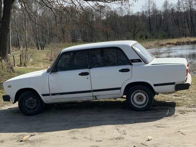 Білий ВАЗ 2105, об'ємом двигуна 1.3 л та пробігом 3 тис. км за 550 $, фото 1 на Automoto.ua