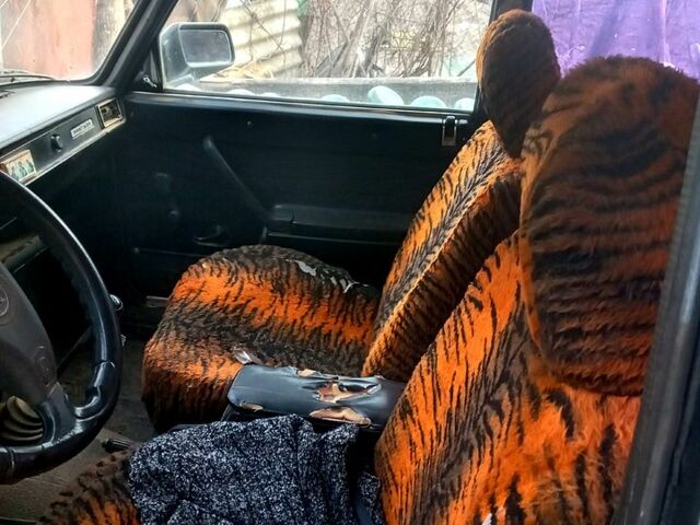 Белый ВАЗ 2105, объемом двигателя 1.3 л и пробегом 212 тыс. км за 400 $, фото 1 на Automoto.ua