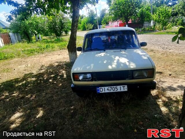 Белый ВАЗ 2105, объемом двигателя 1.5 л и пробегом 0 тыс. км за 1350 $, фото 1 на Automoto.ua