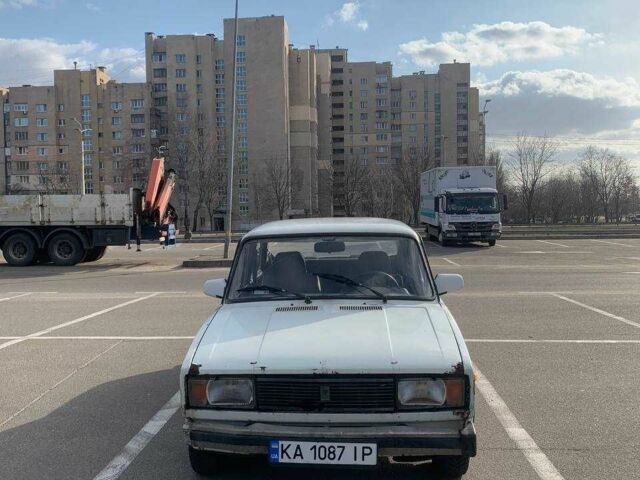 Білий ВАЗ 2105, об'ємом двигуна 1.5 л та пробігом 1 тис. км за 519 $, фото 1 на Automoto.ua