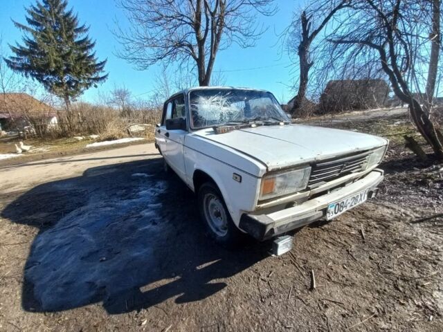 Білий ВАЗ 2105, об'ємом двигуна 1.5 л та пробігом 186 тис. км за 148 $, фото 1 на Automoto.ua