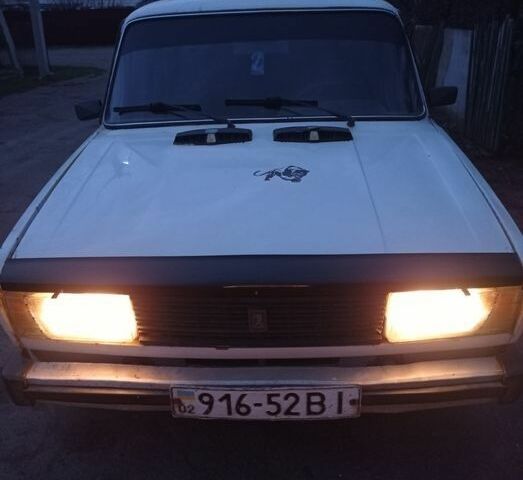 Белый ВАЗ 2105, объемом двигателя 0 л и пробегом 1000 тыс. км за 433 $, фото 1 на Automoto.ua