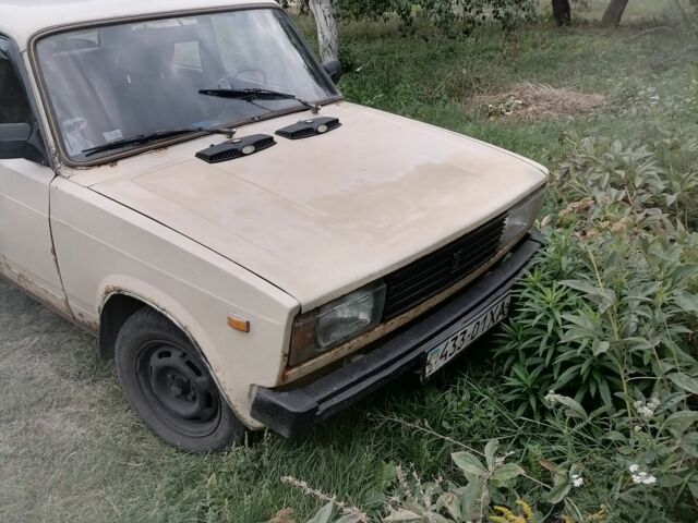 Бежевый ВАЗ 2105, объемом двигателя 0 л и пробегом 150 тыс. км за 383 $, фото 1 на Automoto.ua