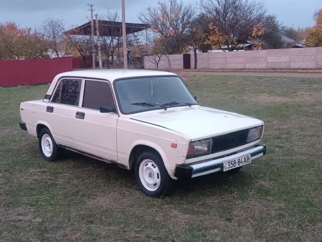 Бежевый ВАЗ 2105, объемом двигателя 1.5 л и пробегом 125 тыс. км за 537 $, фото 1 на Automoto.ua