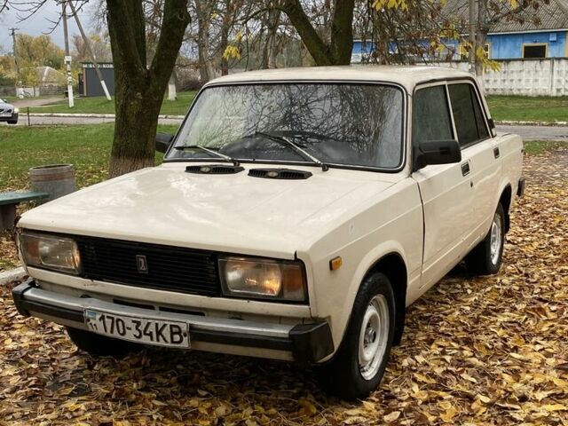 Бежевый ВАЗ 2105, объемом двигателя 1.3 л и пробегом 14 тыс. км за 589 $, фото 1 на Automoto.ua