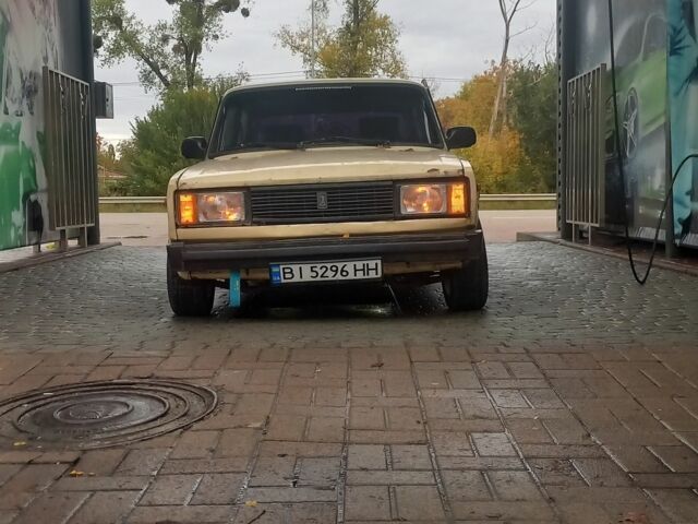 Бежевый ВАЗ 2105, объемом двигателя 1.3 л и пробегом 64 тыс. км за 685 $, фото 1 на Automoto.ua