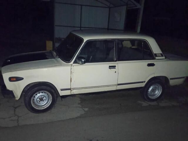 Бежевий ВАЗ 2105, об'ємом двигуна 0 л та пробігом 20 тис. км за 400 $, фото 1 на Automoto.ua
