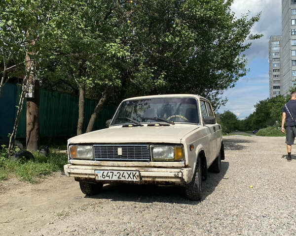 Бежевый ВАЗ 2105, объемом двигателя 1.5 л и пробегом 777 тыс. км за 401 $, фото 1 на Automoto.ua