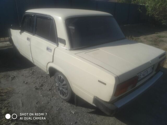 Бежевый ВАЗ 2105, объемом двигателя 1.3 л и пробегом 130 тыс. км за 520 $, фото 1 на Automoto.ua