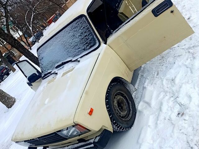 Бежевый ВАЗ 2105, объемом двигателя 1.3 л и пробегом 80 тыс. км за 690 $, фото 1 на Automoto.ua