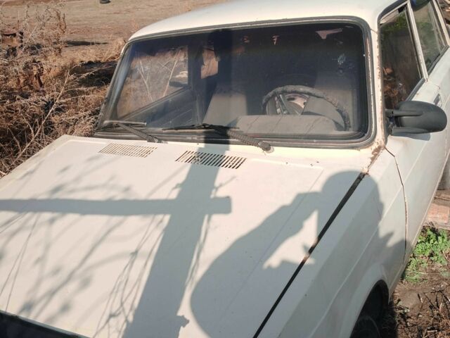 ВАЗ 2105 1982 в Васильковке на Automoto.ua Бежевый ВАЗ 2105, объемом двигателя 0 л и пробегом 1 тыс. км за 333 $, фото 1 на Automoto.ua