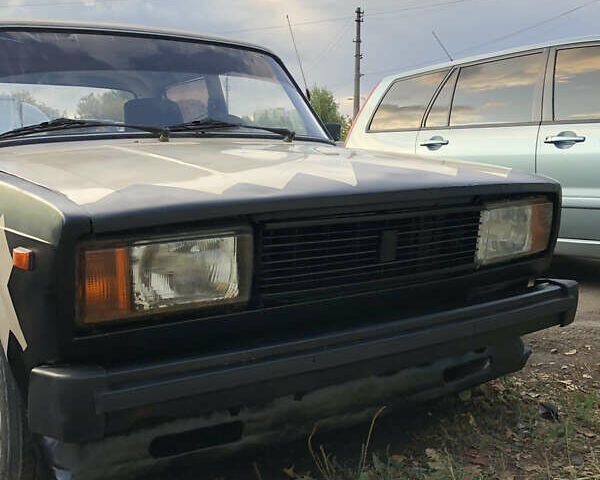 Бежевый ВАЗ 2105, объемом двигателя 1.5 л и пробегом 150 тыс. км за 800 $, фото 1 на Automoto.ua