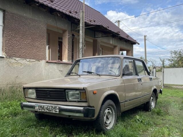 Бежевый ВАЗ 2105, объемом двигателя 1.2 л и пробегом 250 тыс. км за 266 $, фото 1 на Automoto.ua