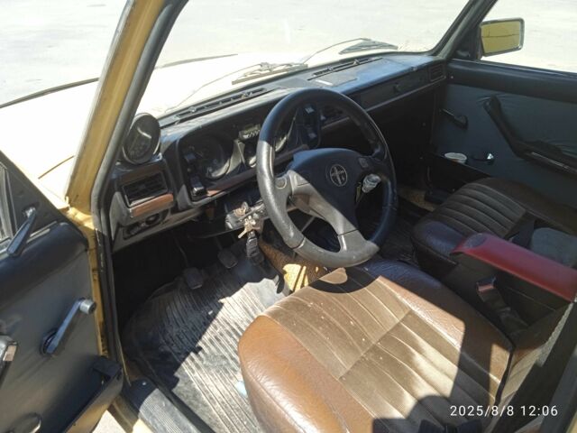 Бежевий ВАЗ 2105, об'ємом двигуна 1.3 л та пробігом 8 тис. км за 597 $, фото 1 на Automoto.ua