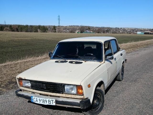 Бежевый ВАЗ 2105, объемом двигателя 1.3 л и пробегом 300 тыс. км за 413 $, фото 1 на Automoto.ua