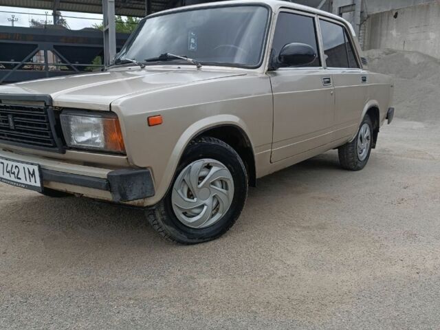 Бежевий ВАЗ 2105, об'ємом двигуна 1.3 л та пробігом 2 тис. км за 800 $, фото 1 на Automoto.ua