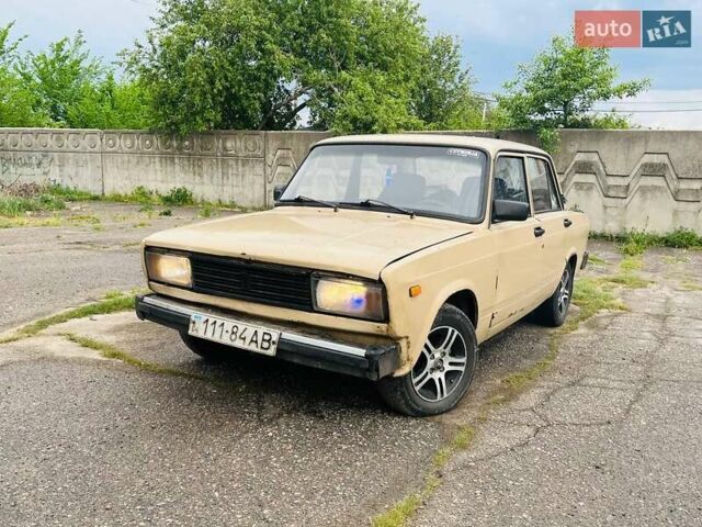 Бежевый ВАЗ 2105, объемом двигателя 0 л и пробегом 354 тыс. км за 560 $, фото 1 на Automoto.ua