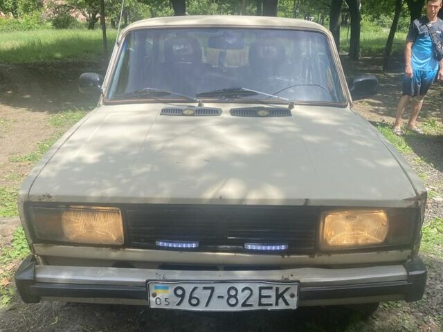 Бежевый ВАЗ 2105, объемом двигателя 1.6 л и пробегом 99 тыс. км за 27000 $, фото 1 на Automoto.ua