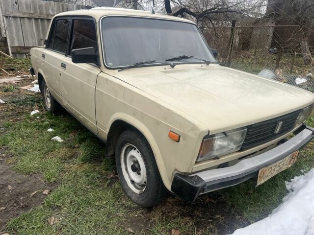 Бежевий ВАЗ 2105, об'ємом двигуна 1.5 л та пробігом 200 тис. км за 500 $, фото 1 на Automoto.ua