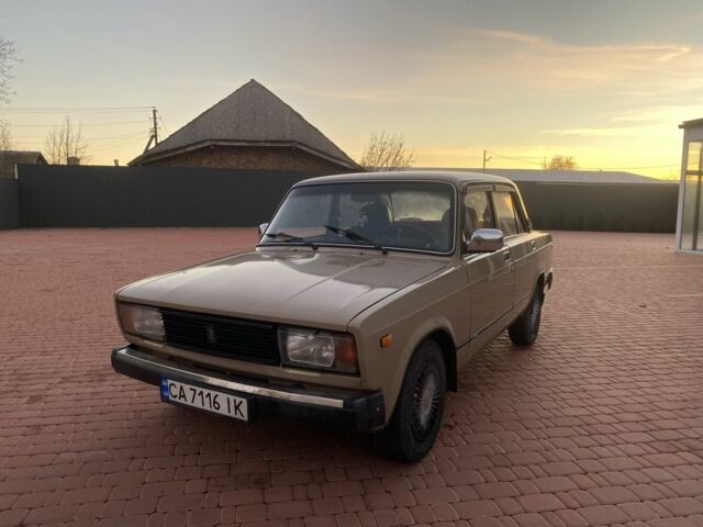 Бежевый ВАЗ 2105, объемом двигателя 1.2 л и пробегом 200 тыс. км за 1350 $, фото 1 на Automoto.ua
