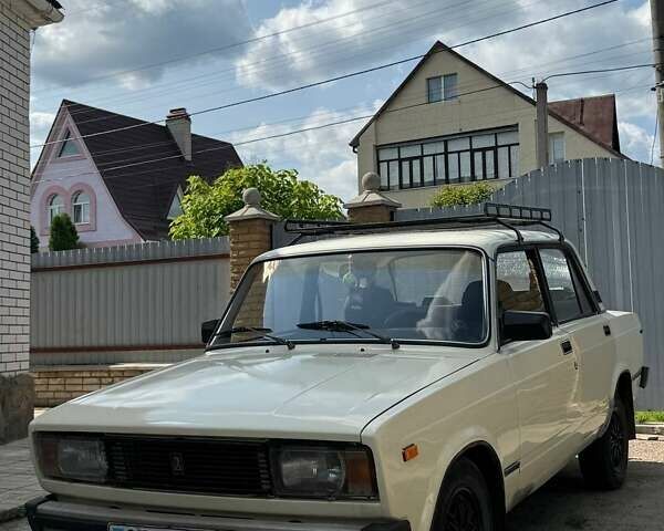 Бежевий ВАЗ 2105, об'ємом двигуна 1.3 л та пробігом 100 тис. км за 1300 $, фото 1 на Automoto.ua