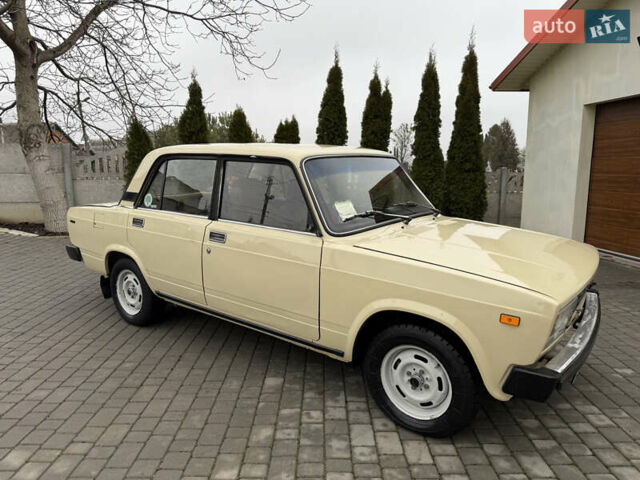 Бежевий ВАЗ 2105, об'ємом двигуна 1.5 л та пробігом 23 тис. км за 1555 $, фото 1 на Automoto.ua