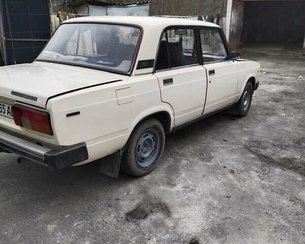 Бежевый ВАЗ 2105, объемом двигателя 1.3 л и пробегом 80 тыс. км за 1000 $, фото 1 на Automoto.ua