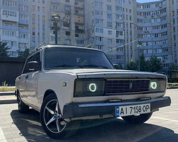 Бежевый ВАЗ 2105, объемом двигателя 1.5 л и пробегом 50 тыс. км за 1000 $, фото 1 на Automoto.ua