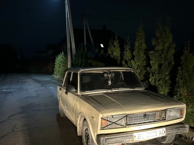 Бежевый ВАЗ 2105, объемом двигателя 1.5 л и пробегом 1000 тыс. км за 569 $, фото 1 на Automoto.ua