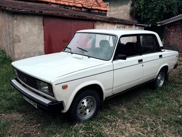 Черный ВАЗ 2105, объемом двигателя 0 л и пробегом 52 тыс. км за 2500 $, фото 1 на Automoto.ua