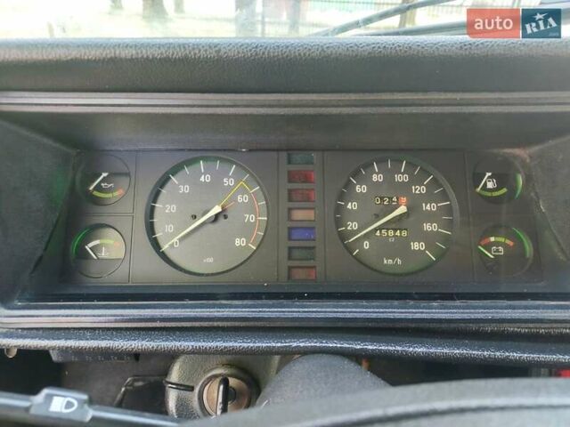 Черный ВАЗ 2105, объемом двигателя 1.45 л и пробегом 46 тыс. км за 900 $, фото 1 на Automoto.ua