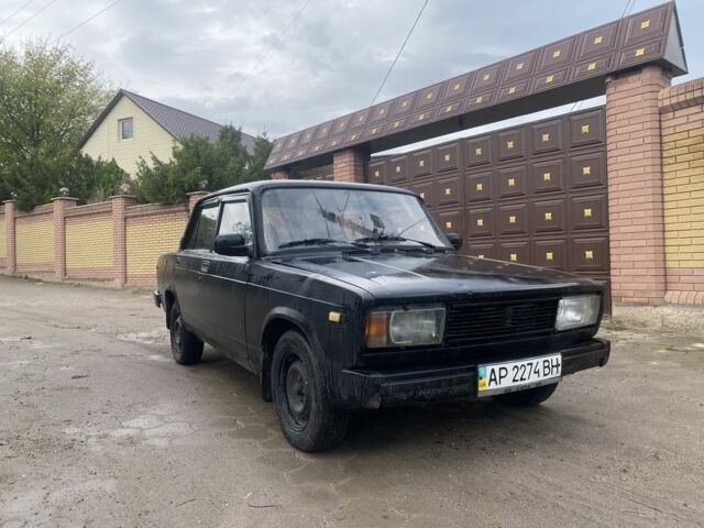 Черный ВАЗ 2105, объемом двигателя 1.2 л и пробегом 358 тыс. км за 411 $, фото 1 на Automoto.ua