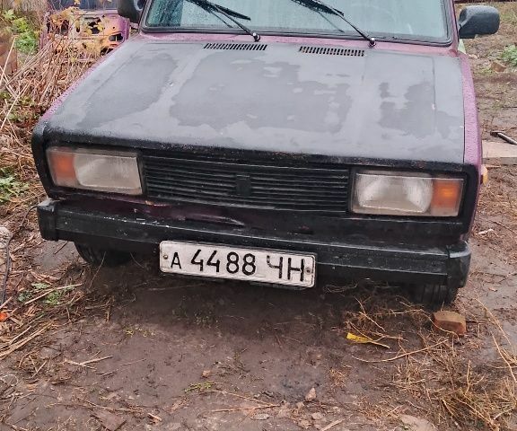 Фиолетовый ВАЗ 2105, объемом двигателя 0 л и пробегом 13 тыс. км за 355 $, фото 1 на Automoto.ua