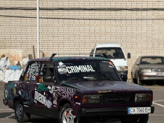 Фиолетовый ВАЗ 2105, объемом двигателя 1.5 л и пробегом 777 тыс. км за 1000 $, фото 1 на Automoto.ua