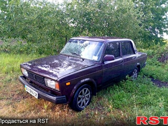 Фиолетовый ВАЗ 2105, объемом двигателя 1.6 л и пробегом 0 тыс. км за 600 $, фото 1 на Automoto.ua