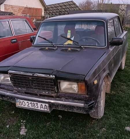 Фиолетовый ВАЗ 2105, объемом двигателя 1.45 л и пробегом 46 тыс. км за 700 $, фото 1 на Automoto.ua