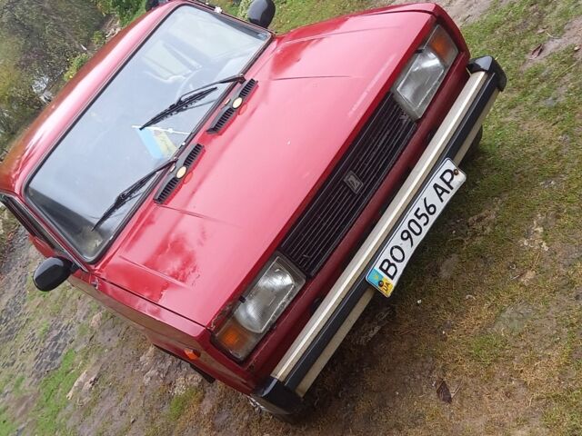 Червоний ВАЗ 2105, об'ємом двигуна 0 л та пробігом 200 тис. км за 500 $, фото 1 на Automoto.ua