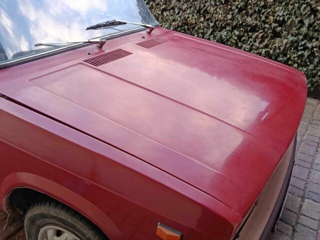 Красный ВАЗ 2105, объемом двигателя 1.3 л и пробегом 50 тыс. км за 550 $, фото 1 на Automoto.ua