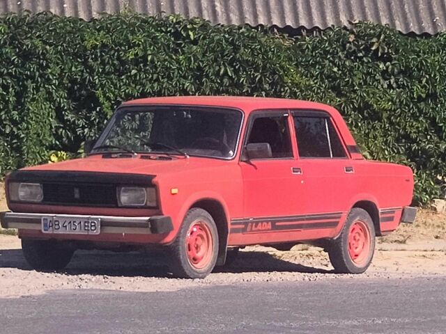 Красный ВАЗ 2105, объемом двигателя 1.2 л и пробегом 3 тыс. км за 900 $, фото 1 на Automoto.ua