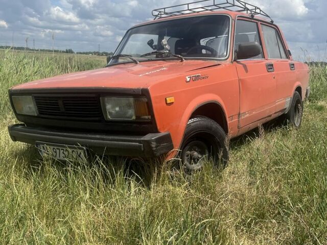 Красный ВАЗ 2105, объемом двигателя 1.3 л и пробегом 3 тыс. км за 769 $, фото 1 на Automoto.ua