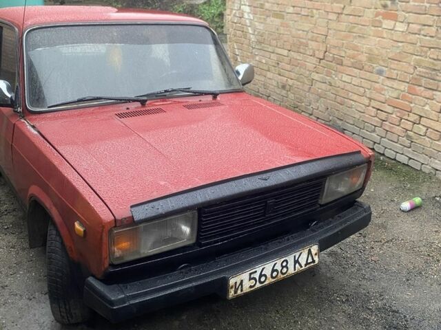 Красный ВАЗ 2105, объемом двигателя 1.5 л и пробегом 100 тыс. км за 471 $, фото 1 на Automoto.ua