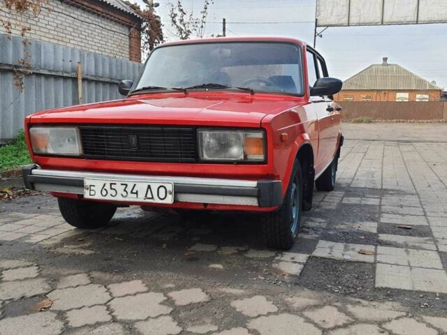 Красный ВАЗ 2105, объемом двигателя 0 л и пробегом 100 тыс. км за 900 $, фото 1 на Automoto.ua