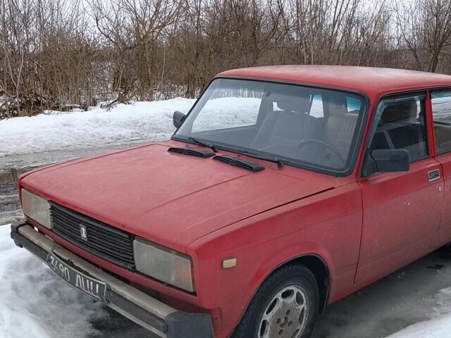 Красный ВАЗ 2105, объемом двигателя 0 л и пробегом 38 тыс. км за 458 $, фото 1 на Automoto.ua