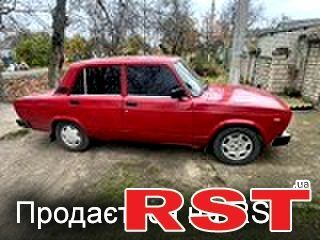 Красный ВАЗ 2105, объемом двигателя 1.3 л и пробегом 111 тыс. км за 800 $, фото 1 на Automoto.ua