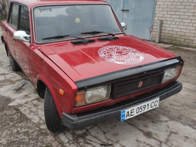 Красный ВАЗ 2105, объемом двигателя 1.3 л и пробегом 33 тыс. км за 617 $, фото 1 на Automoto.ua