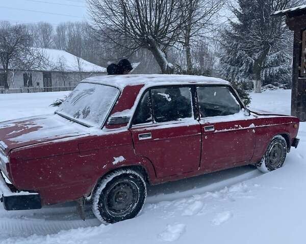 Красный ВАЗ 2105, объемом двигателя 1.5 л и пробегом 50 тыс. км за 450 $, фото 1 на Automoto.ua